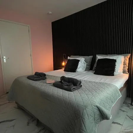 Bed&Breakfast Groningen - Peizerweg-3
