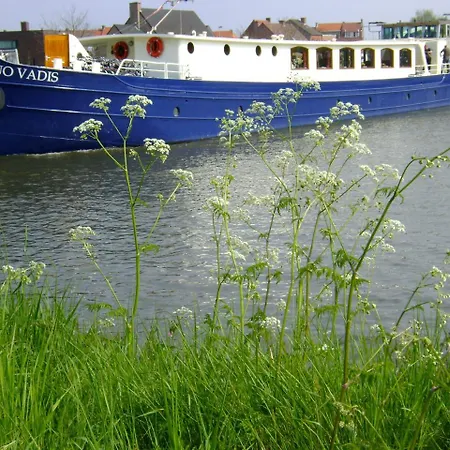 Hotelboat Quo Vadis-2